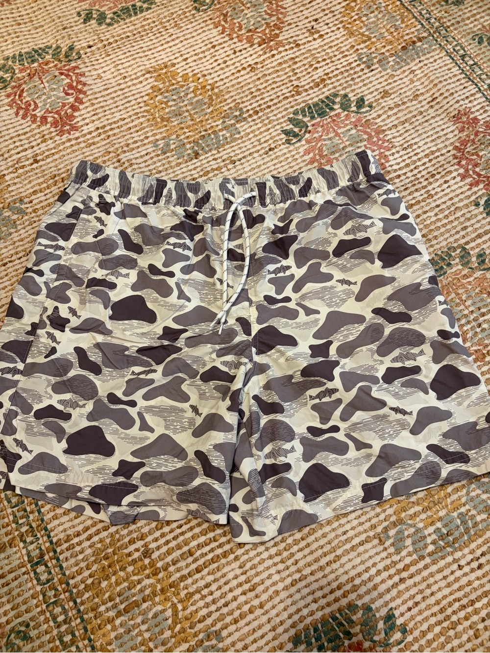 Men's Gray Camo Drawstring Shorts